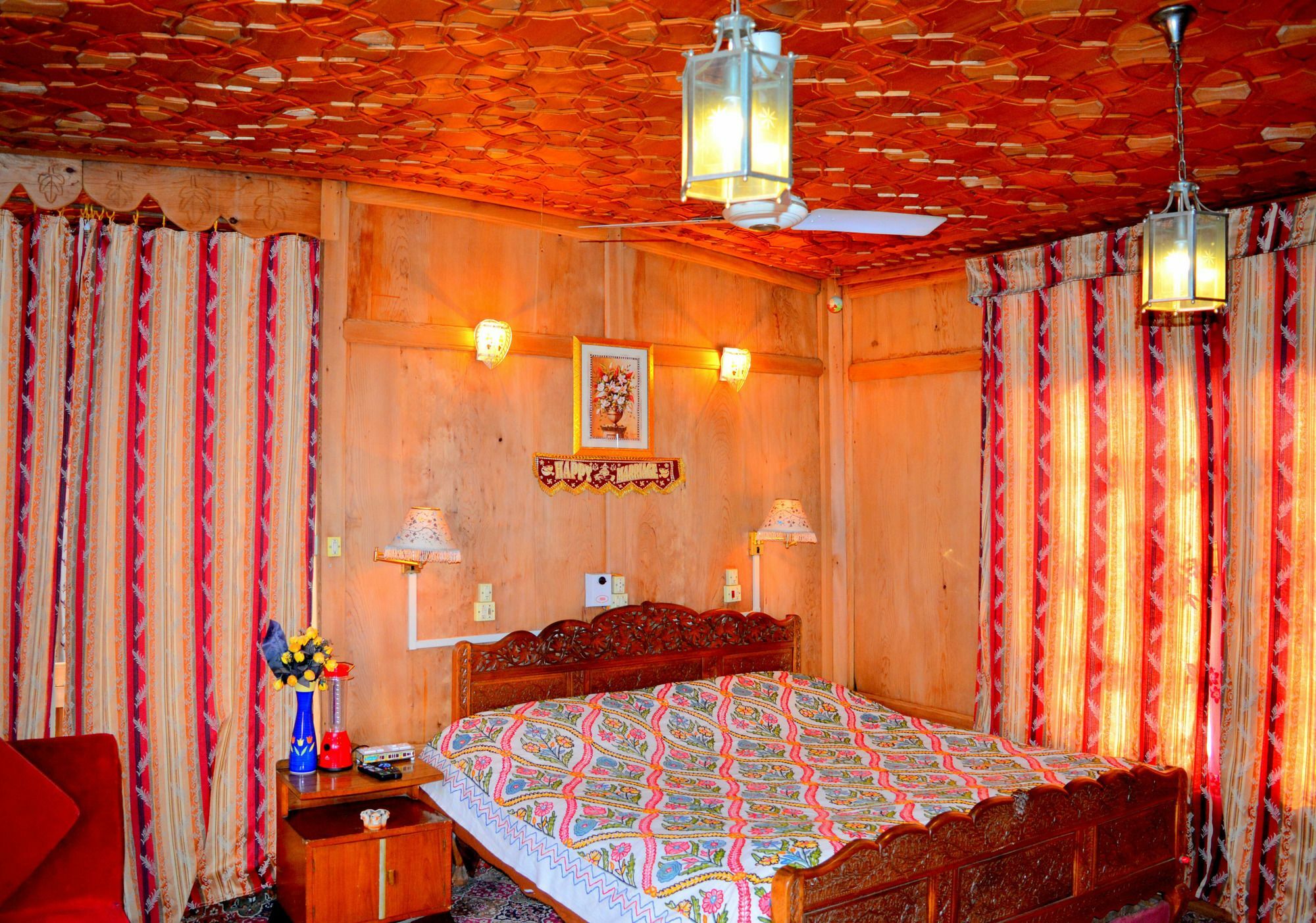 فندق Golden Flower Heritage Houseboat Nagin Bagh المظهر الخارجي الصورة